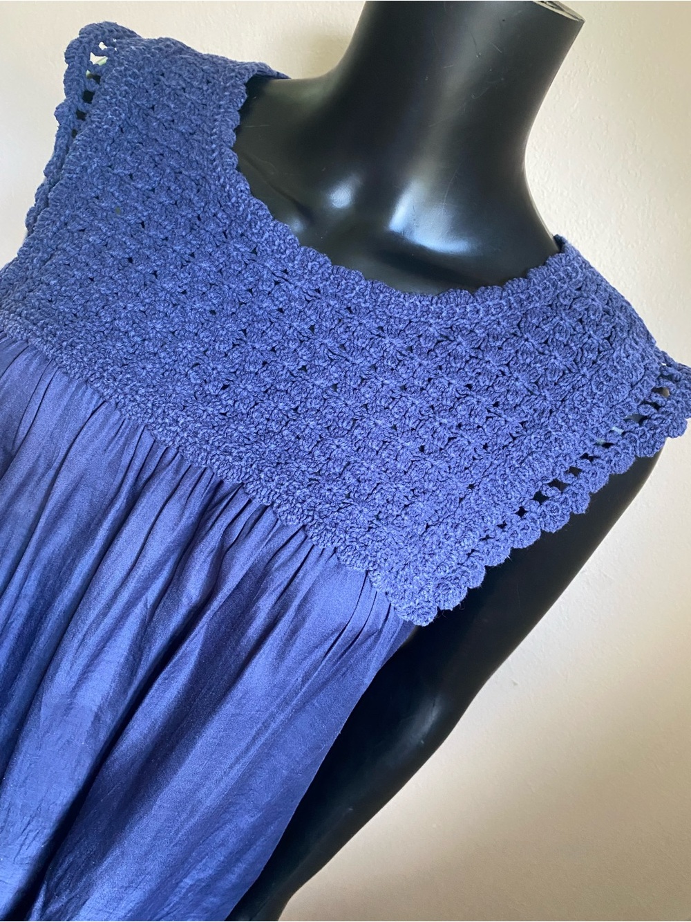 Skies Are Blue Crochet Yoke Sleeveless Blue Tunic - Picture 3 of 10